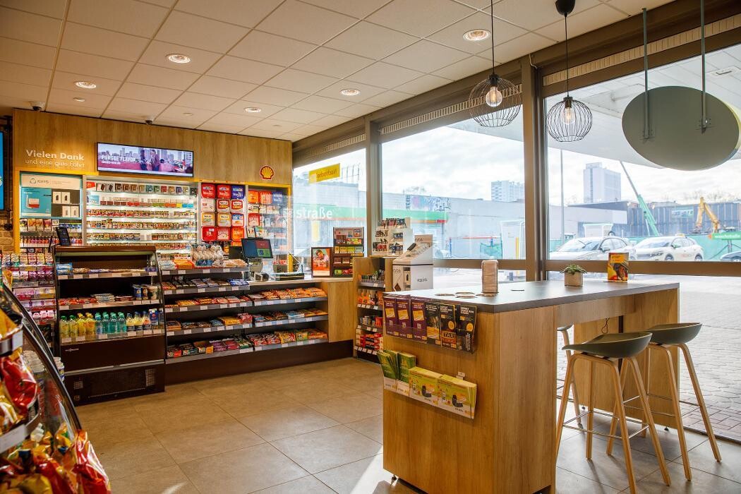 Bilder Shell Recharge Charging Station