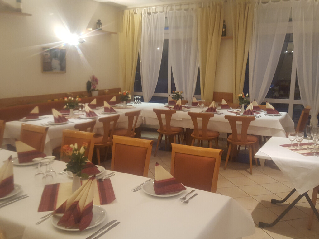 Bilder Taxi Rüsselsheim eG