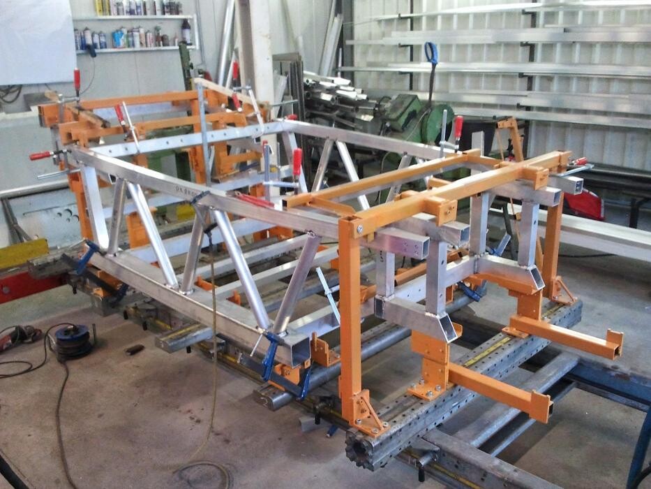 Bilder Stockel- Karosserietechnik