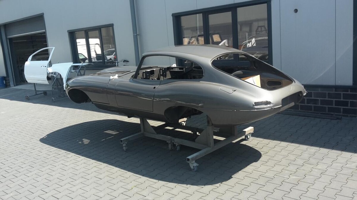 Bilder Stockel- Karosserietechnik