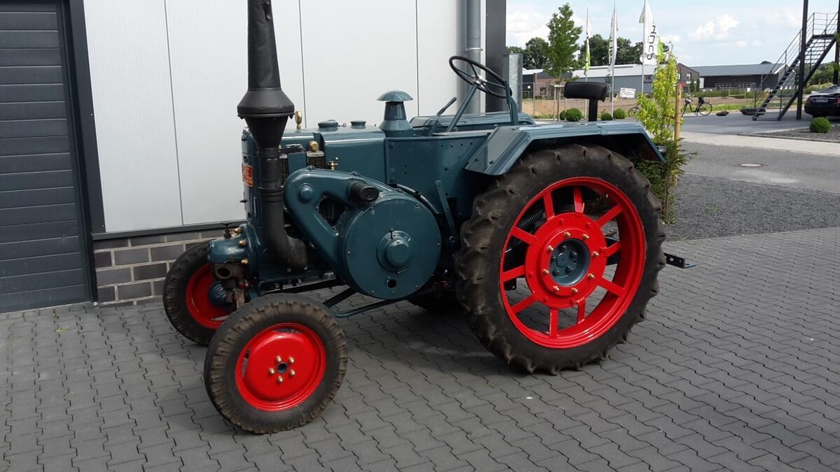 Bilder Stockel- Karosserietechnik