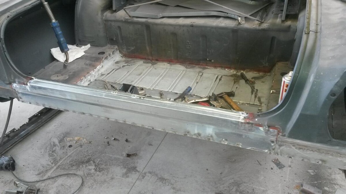 Bilder Stockel- Karosserietechnik
