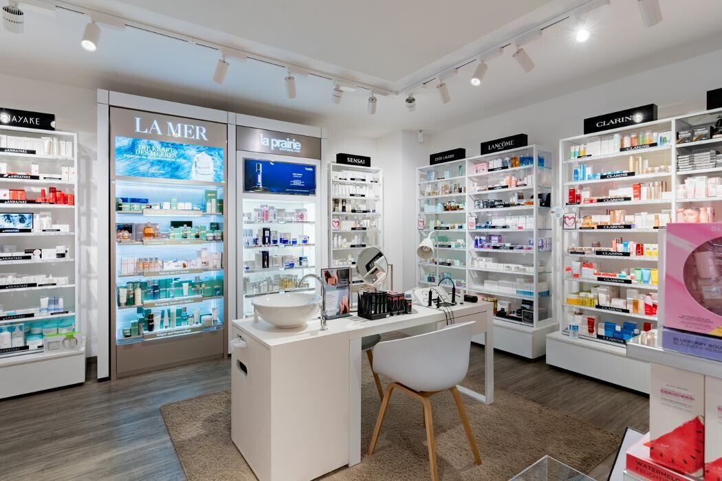 Bilder Douglas Garmisch-Partenkirchen