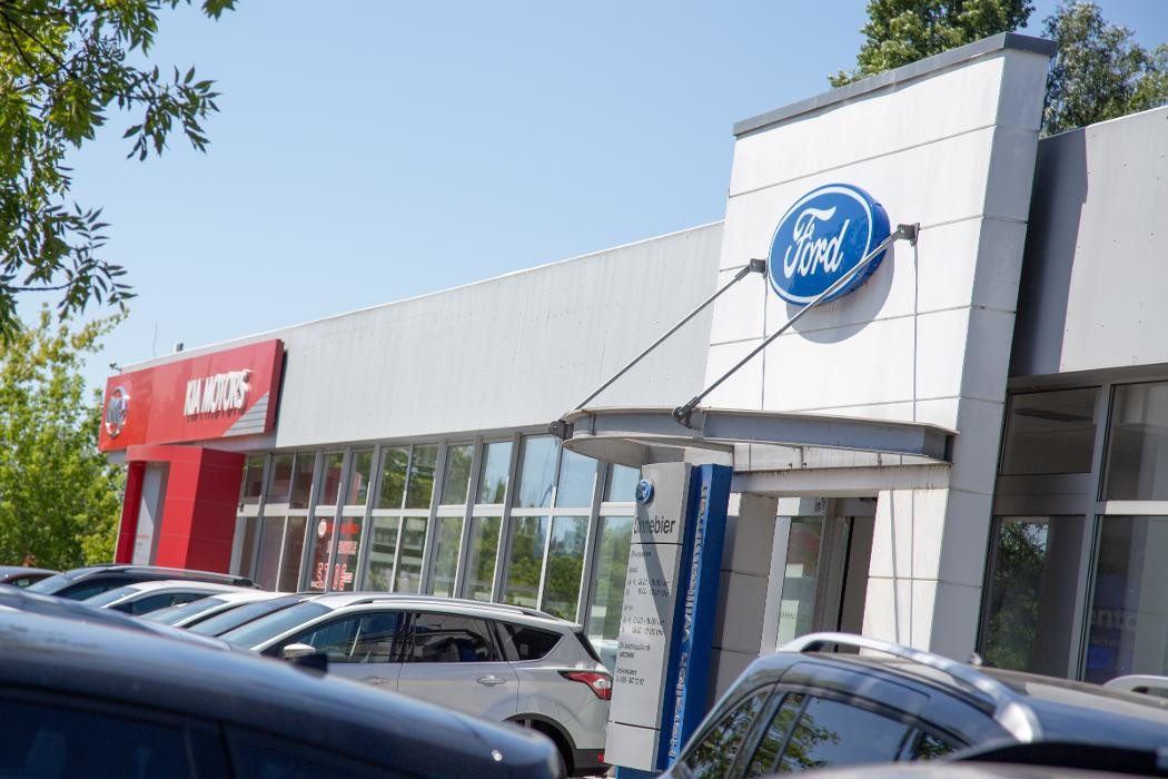 Bilder Autohaus Dinnebier Ford/Kia