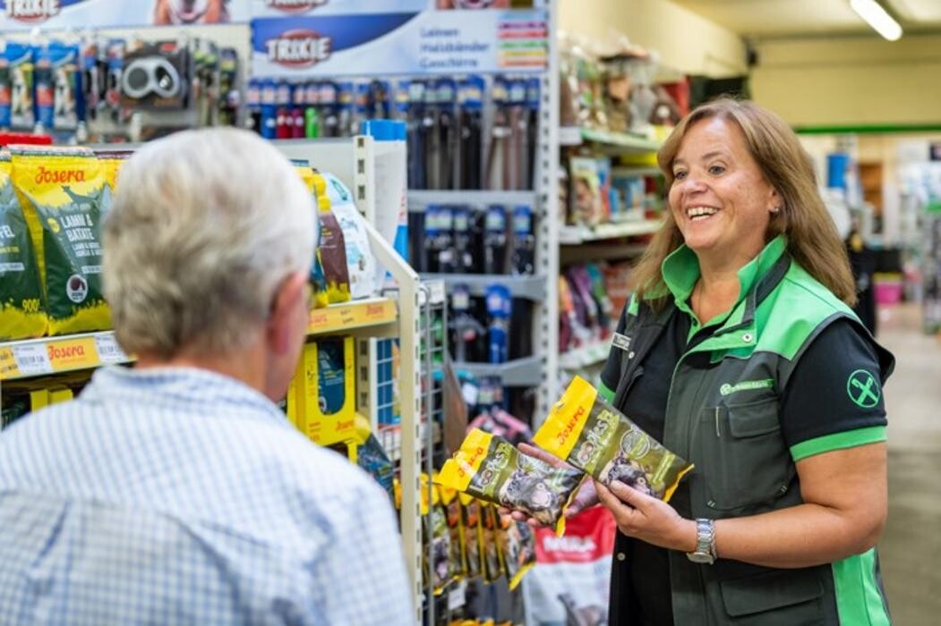 Bilder Raiffeisen Hohe Mark Hamaland eG - Raiffeisen-Markt Lembeck mit SB-Tankstelle