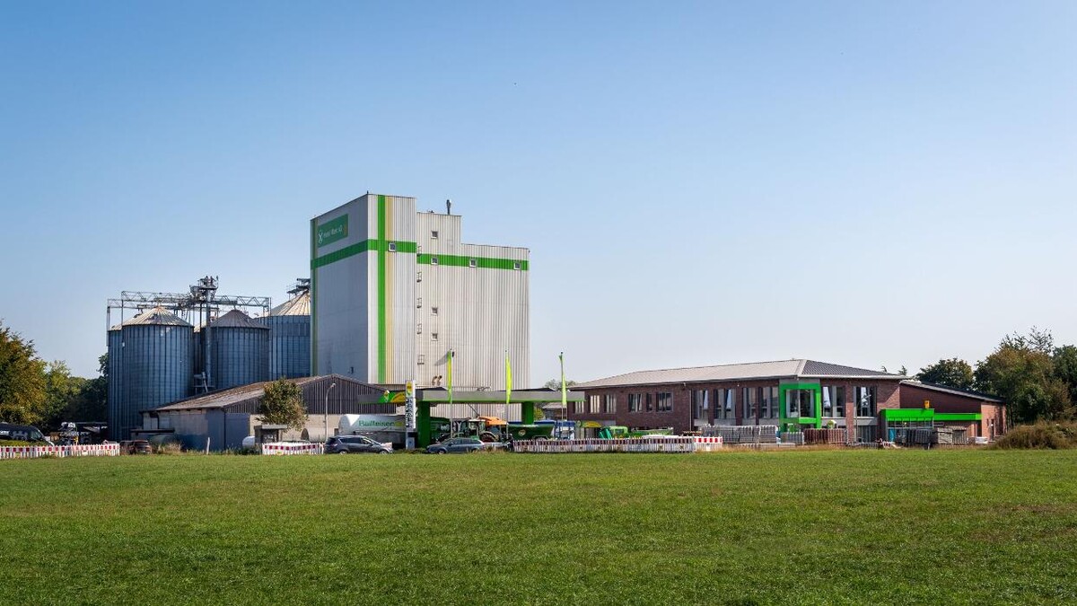 Bilder Raiffeisen Hohe Mark Hamaland eG - Raiffeisen-Markt Lembeck mit SB-Tankstelle
