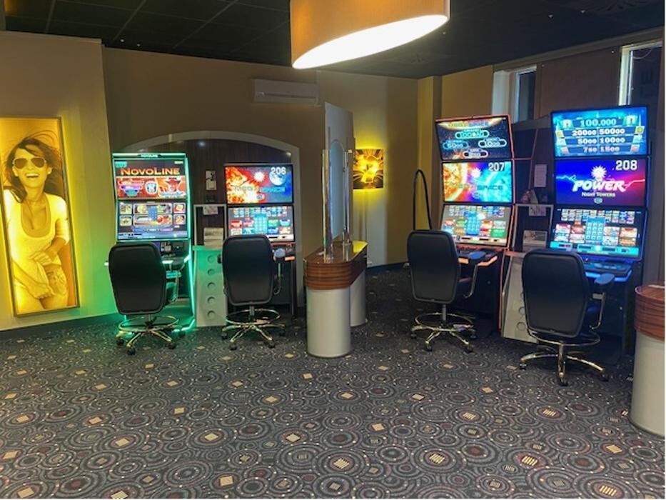 Bilder SPIEL-IN Spielhalle Naumburg