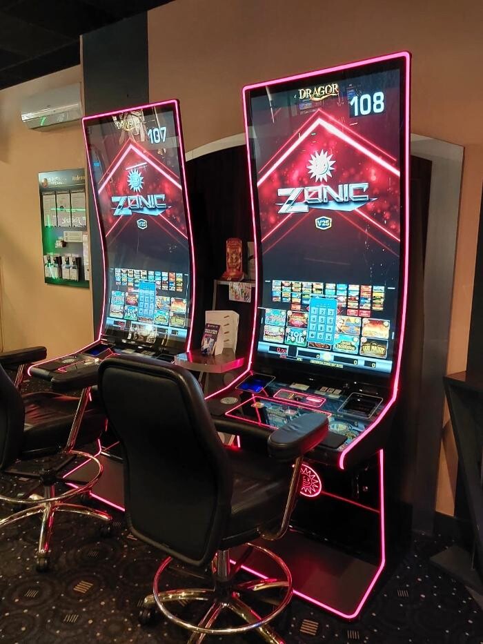 Bilder SPIEL-IN Spielhalle Naumburg