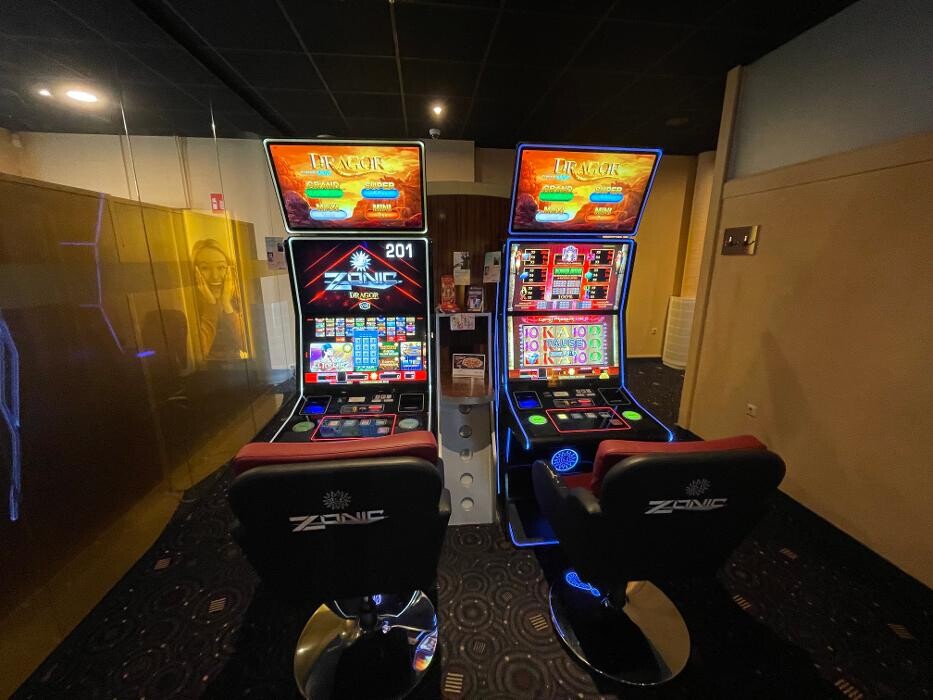 Bilder SPIEL-IN Spielhalle Naumburg