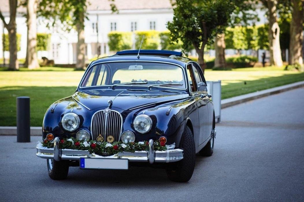 Bilder K & K Oldtimer-Vermietung