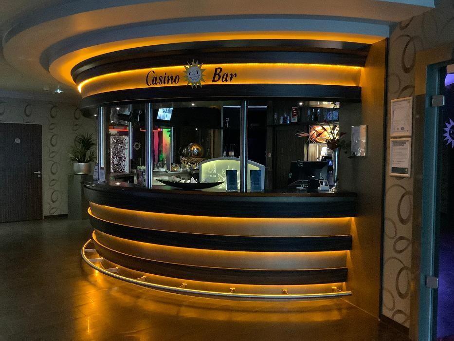 Bilder MERKUR SPIELHALLE Viersen