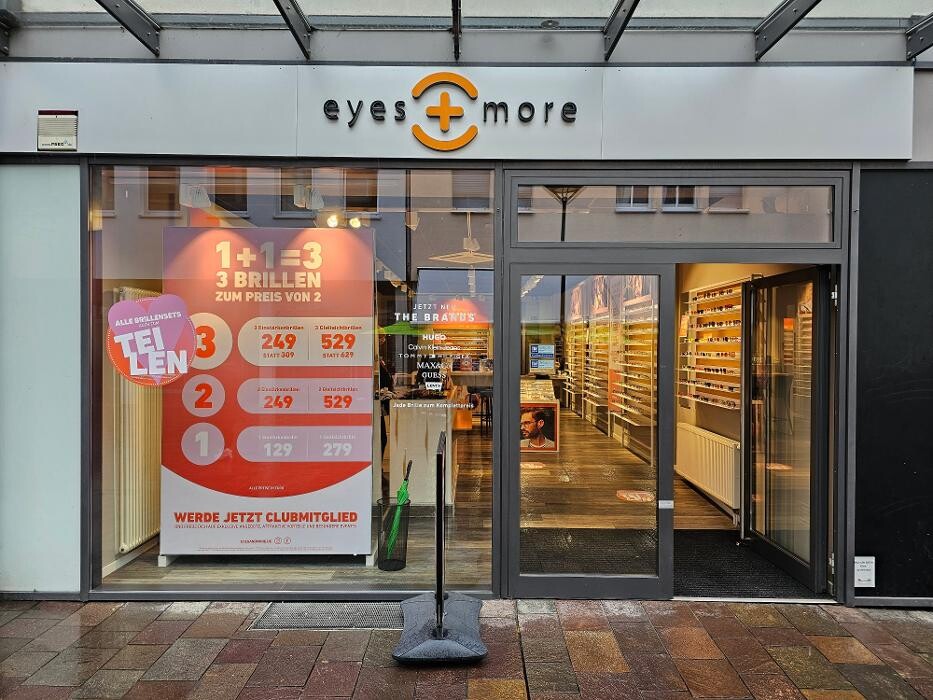 Bilder eyes + more - Optiker Paderborn