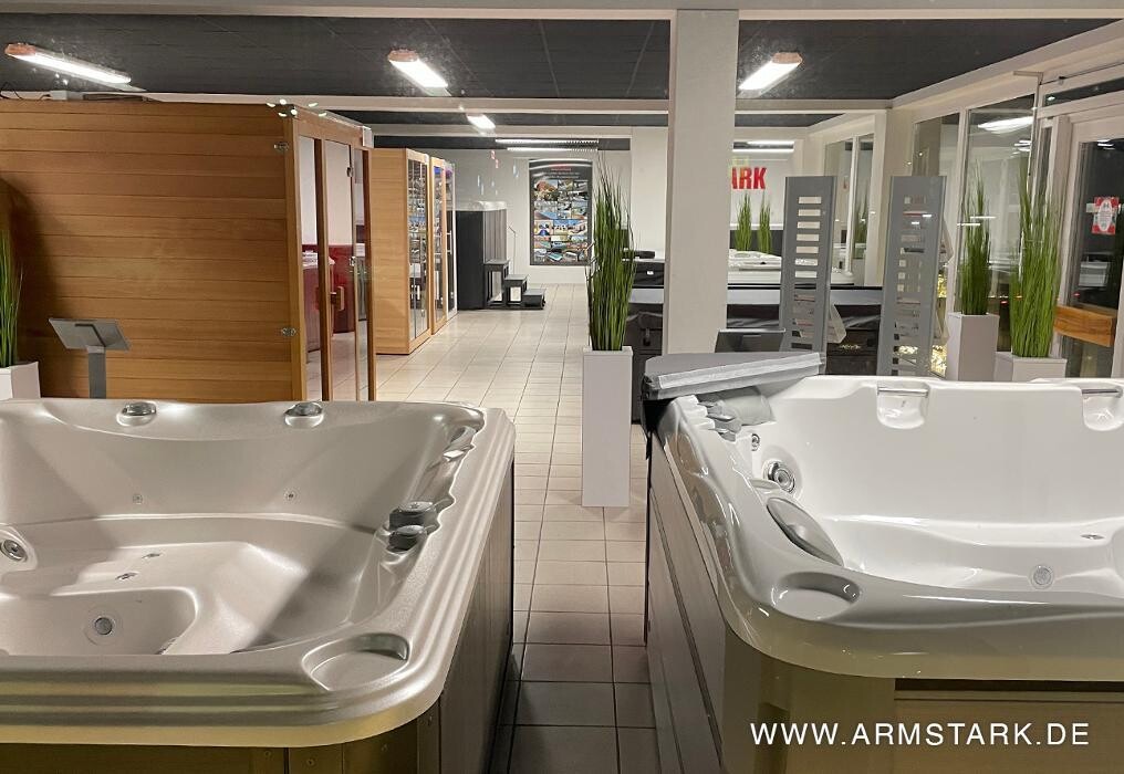 Bilder ARMSTARK Whirlpools, Swim Spas, Saunen & Infrarotkabinen