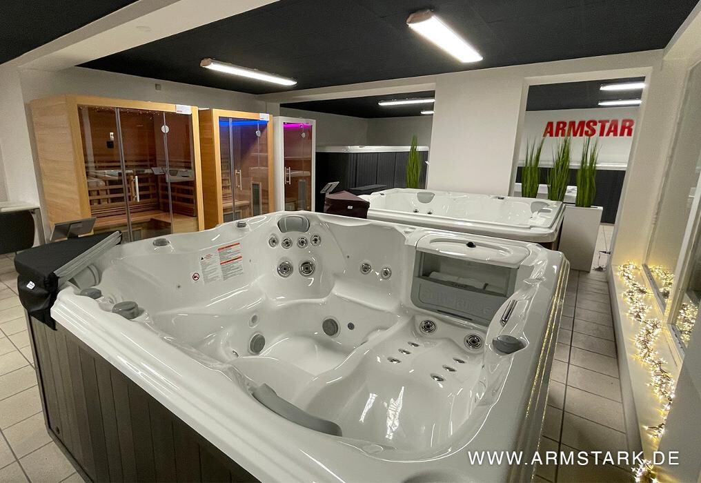 Bilder ARMSTARK Whirlpools, Swim Spas, Saunen & Infrarotkabinen