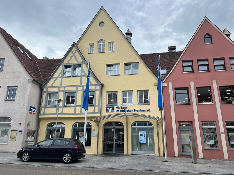 Bilder VR Bank im südlichen Franken eG - Hauptstelle Gunzenhausen