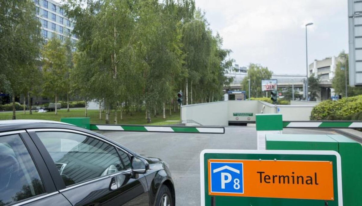 Bilder Tiefgarage P8 Flughafen Düsseldorf