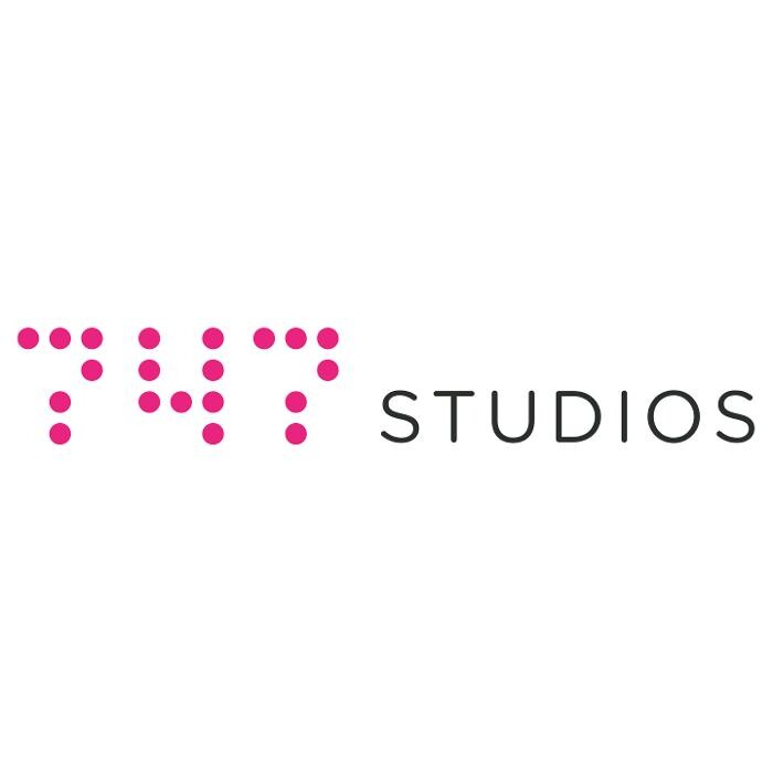 747 Studios GmbH Logo