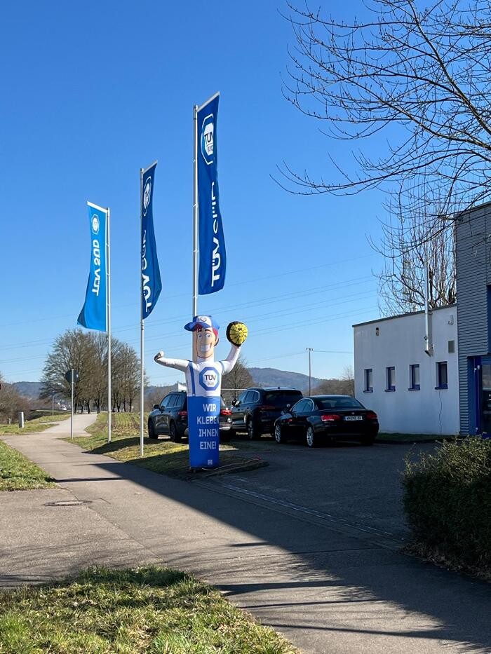 Bilder TÜV SÜD Service-Center Schorndorf
