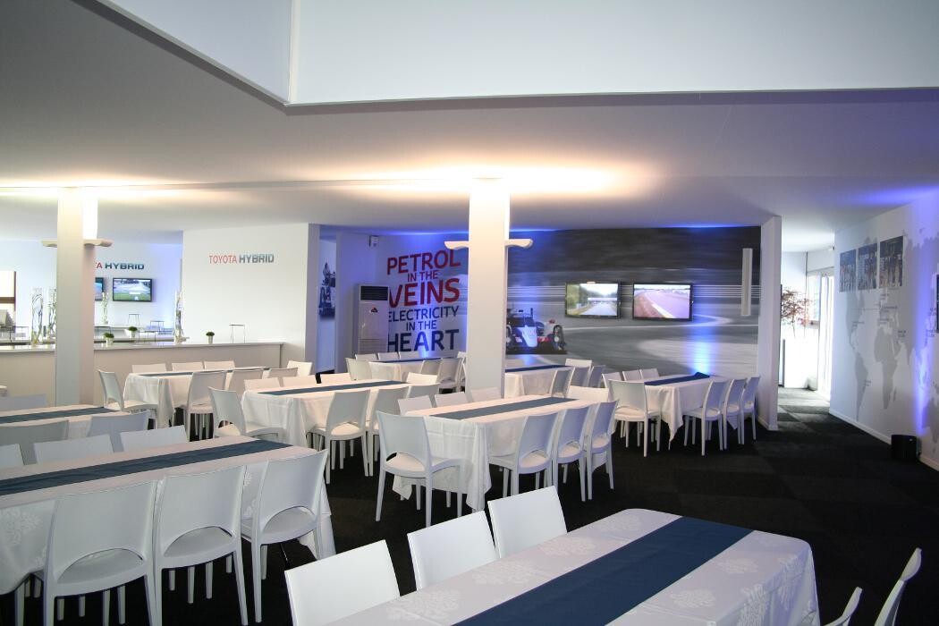 Bilder Deko-Studio Schwab GmbH & Co. KG