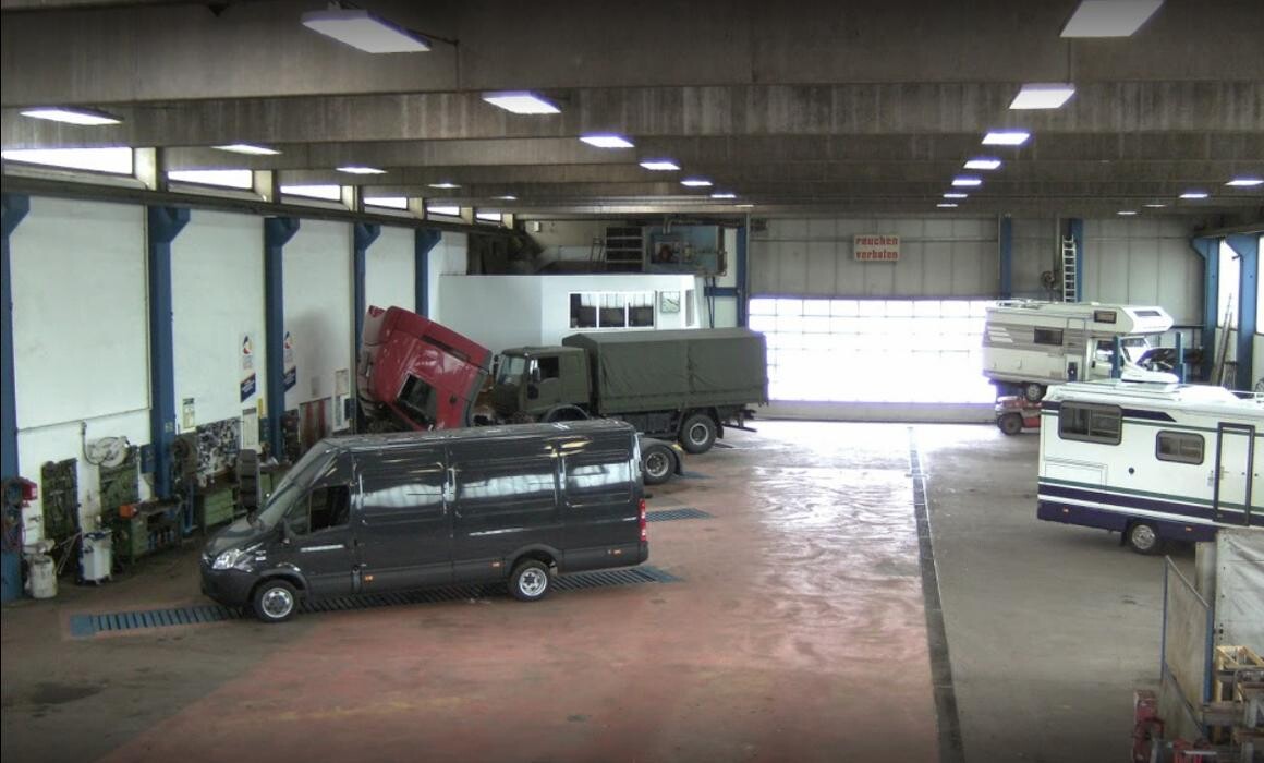 Bilder Rhein-Bayern GmbH Nutzfahrzeuge