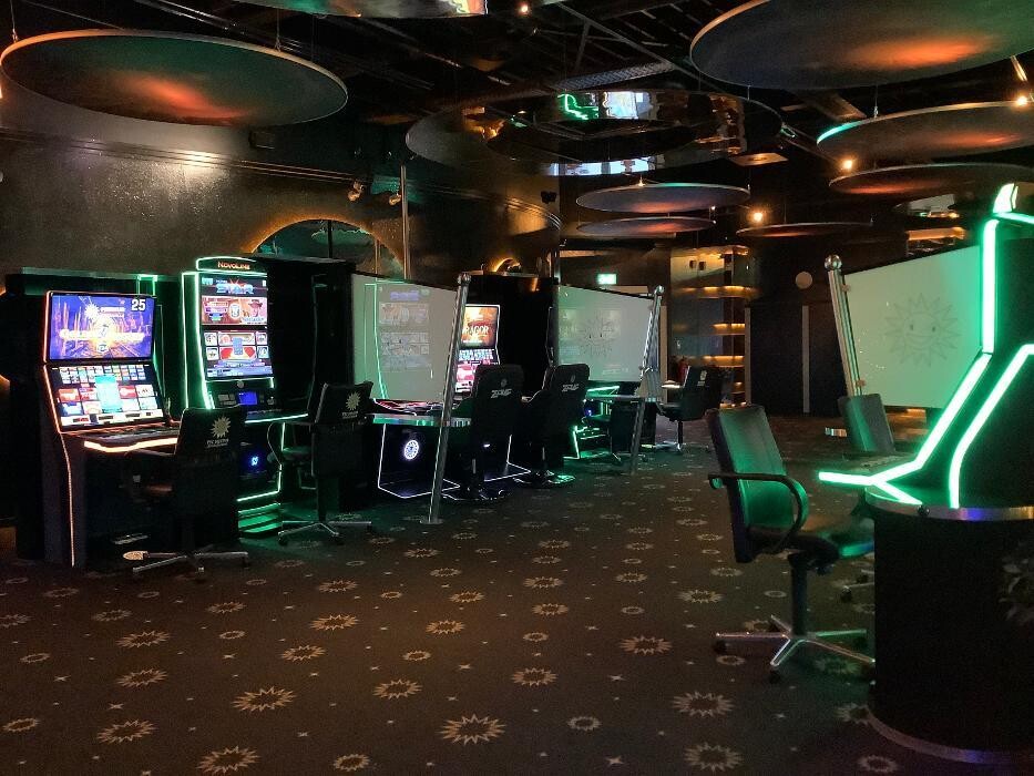 Bilder MERKUR SPIELHALLE Bad Camberg