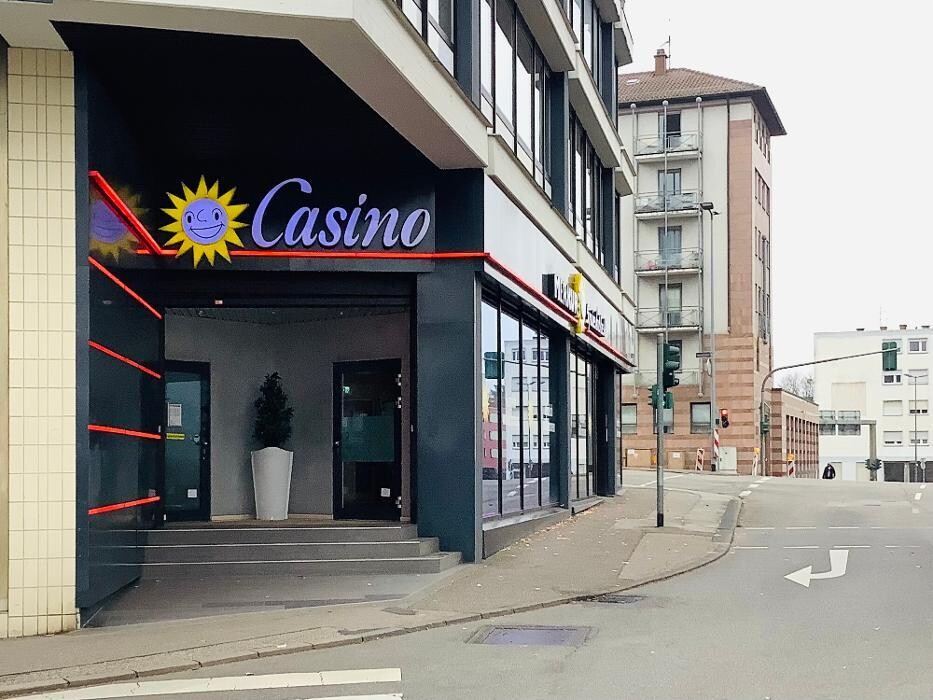 Bilder MERKUR SPIELHALLE Pirmasens