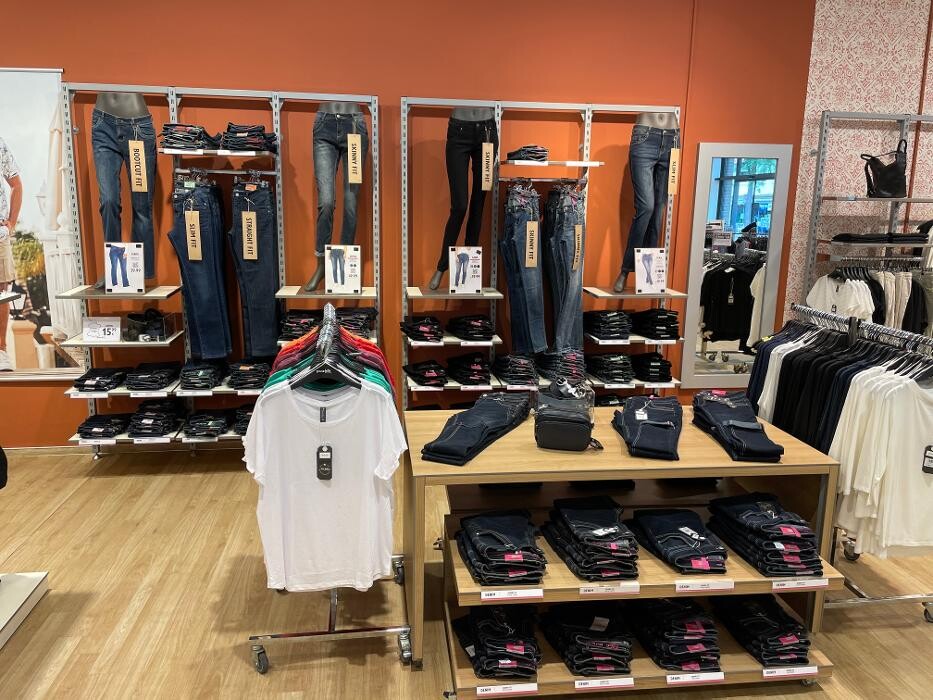 Bilder JEANS FRITZ