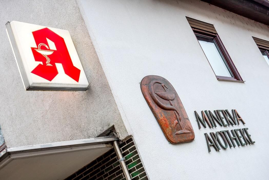 Bilder Minerva Apotheke Rintheim