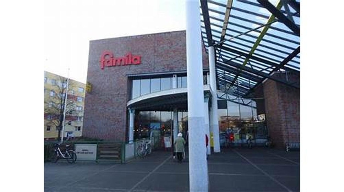 Bilder VR Bank Mecklenburg, Geldautomat Güstrow