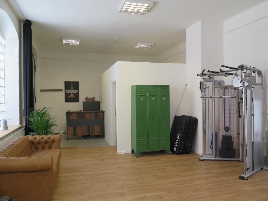 Bilder Aaron Sehn Physiotherapeut & Personal Trainer