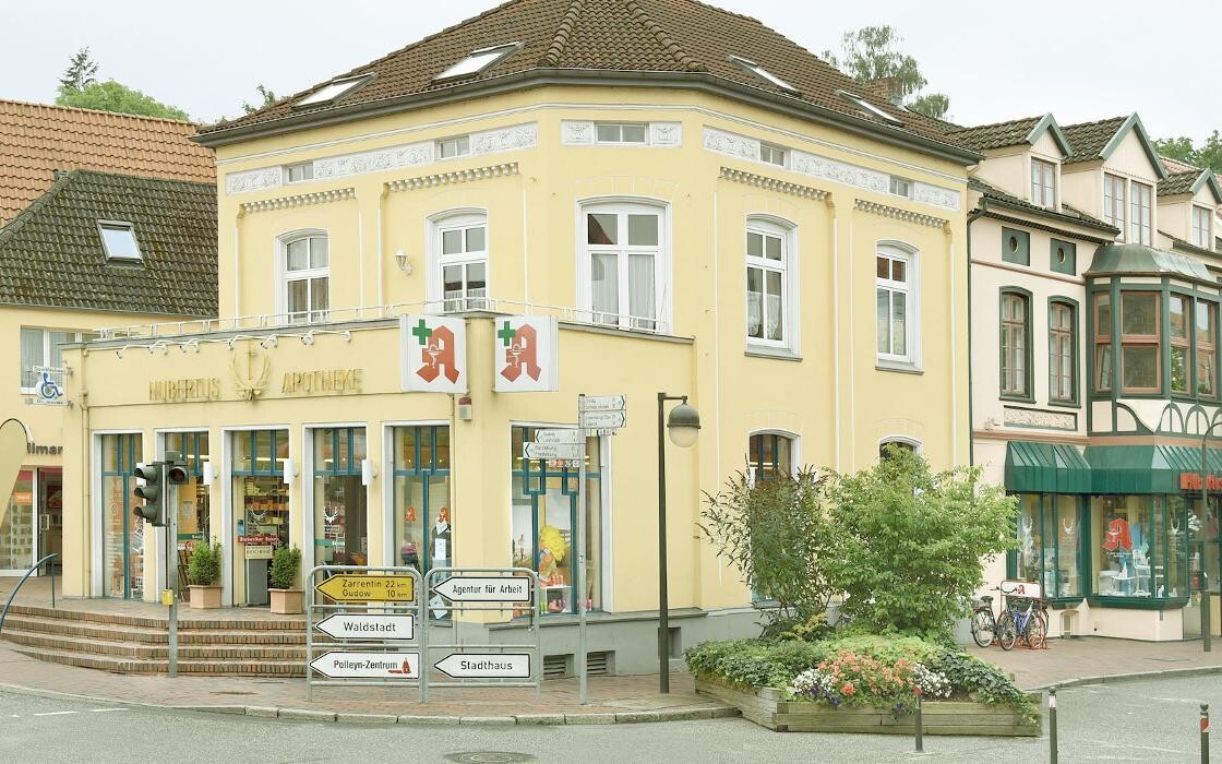 Bilder Hubertus-Apotheke und Sanitätshaus - Mutter und Kind Service-