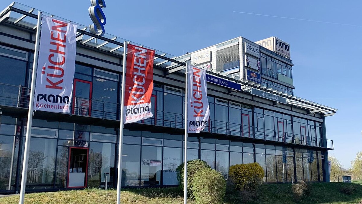 Bilder PLANA Küchenstudio Weinstadt- Endersbach