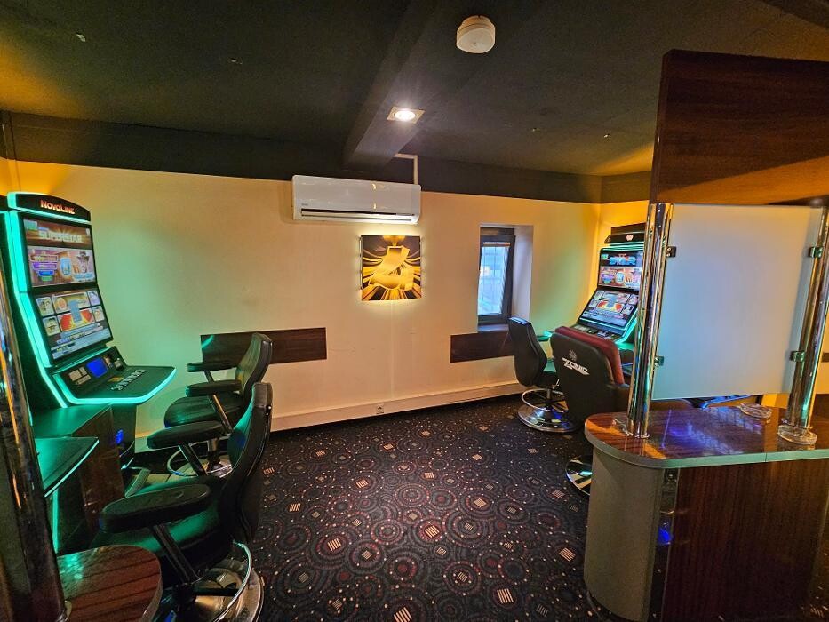 Bilder SPIEL-IN Spielhalle Wissen