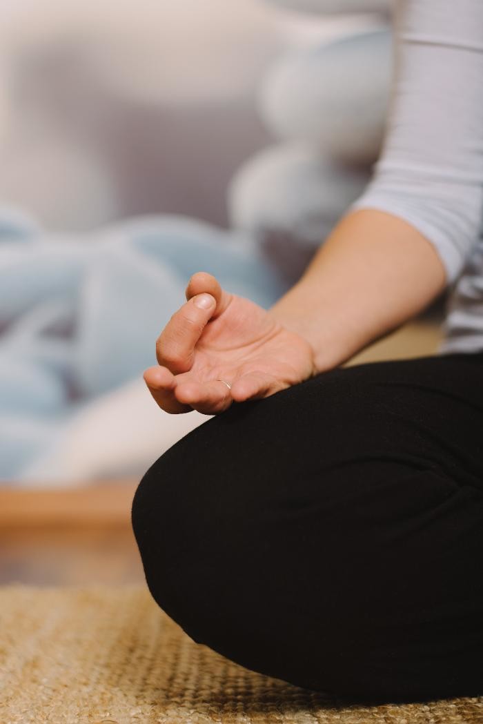 Yoga & Meditation - Dr. Yvonne Martin Logo