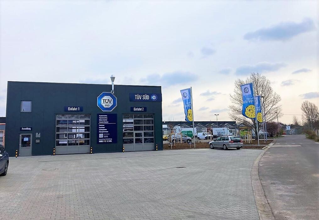 Bilder TÜV SÜD Service-Center Leipzig