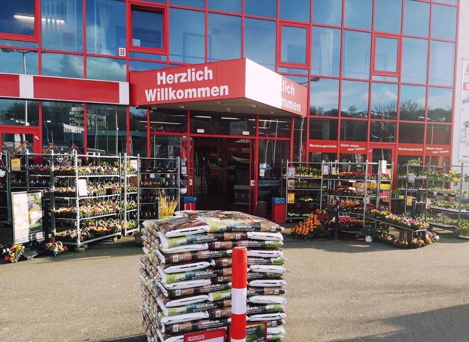 Bilder HELLWEG - Die Profi-Baumärkte Wuppertal