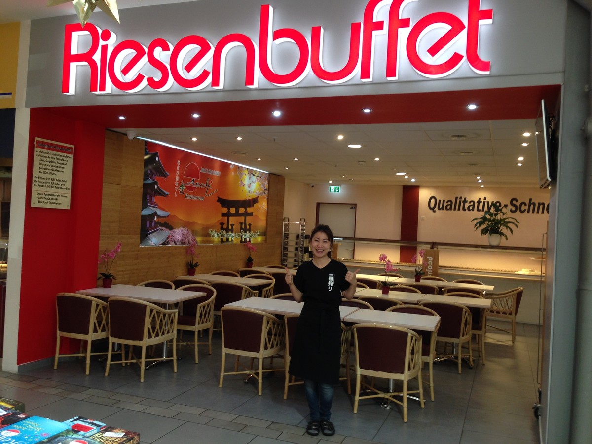 Bilder Asahi Running Sushi      