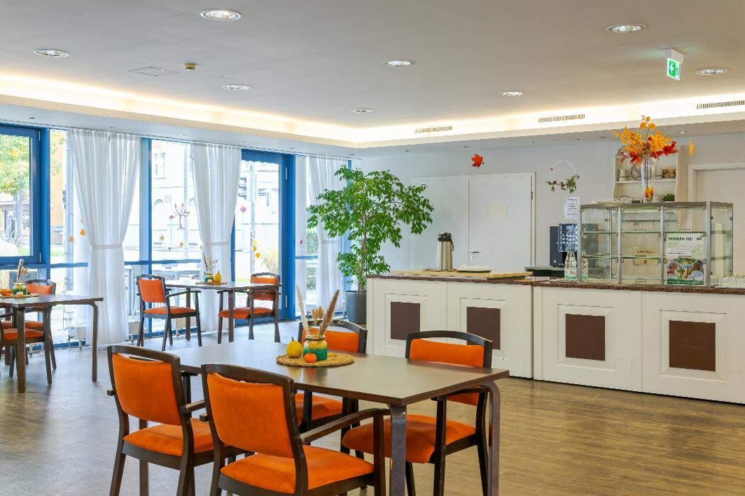 Bilder Senioren-Residenz "Hohenzollernplatz"