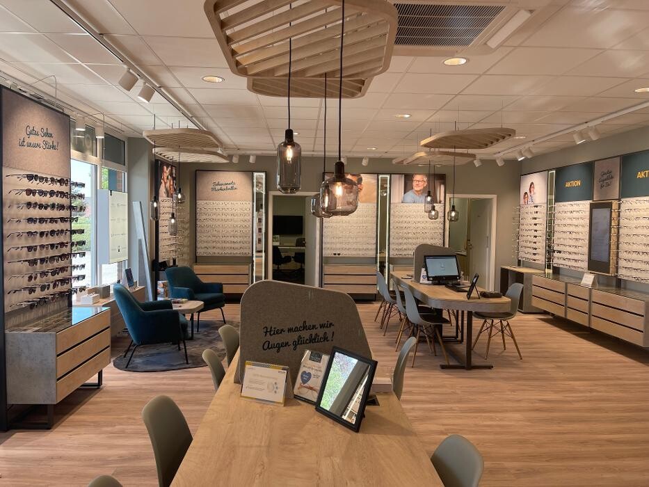 Bilder Hallmann Optik und Akustik