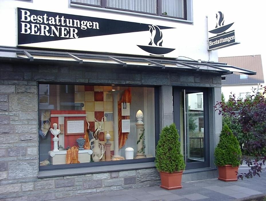 Bilder Bestattungen Friedrich Wilhelm Berner