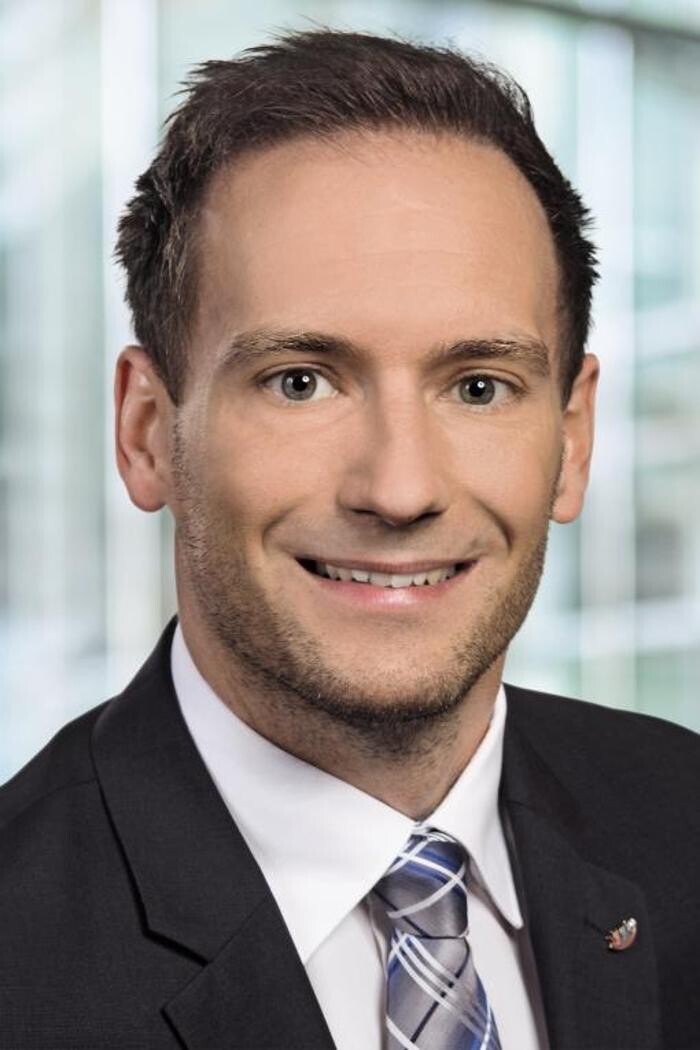 Bilder ERGO Versicherung Simon Umlauf