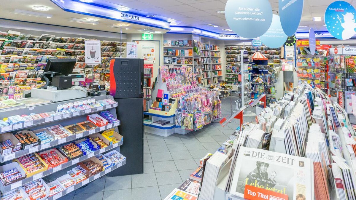 Bilder Schmitt & Hahn Buch und Presse im Bahnhof Pforzheim