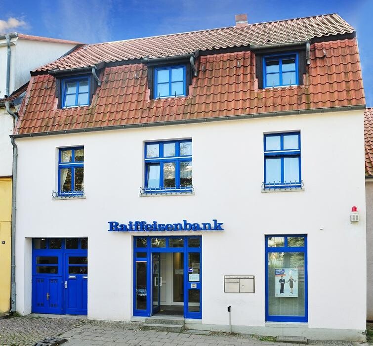 Bilder Raiffeisenbank Mecklenburger Seenplatte eG, Geldautomat Penzlin