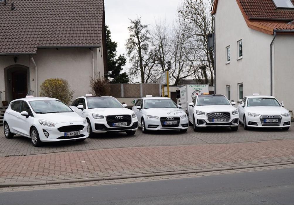 Bilder Fahrschule Ampel GmbH