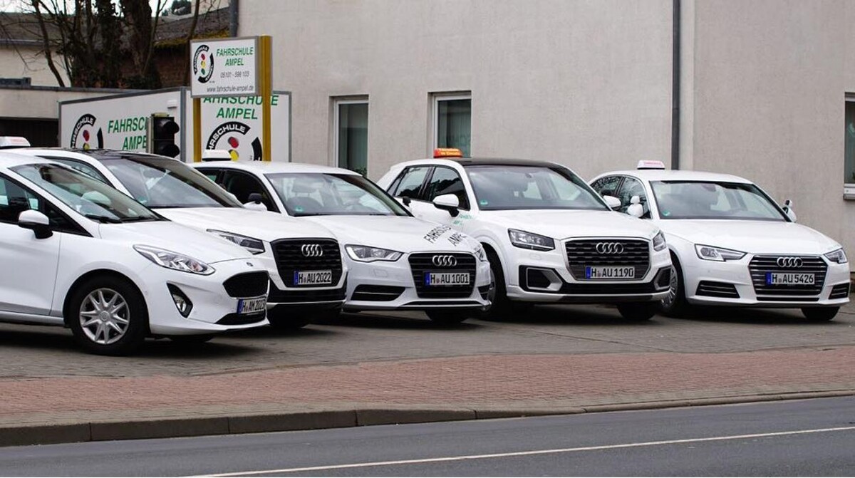 Bilder Fahrschule Ampel GmbH