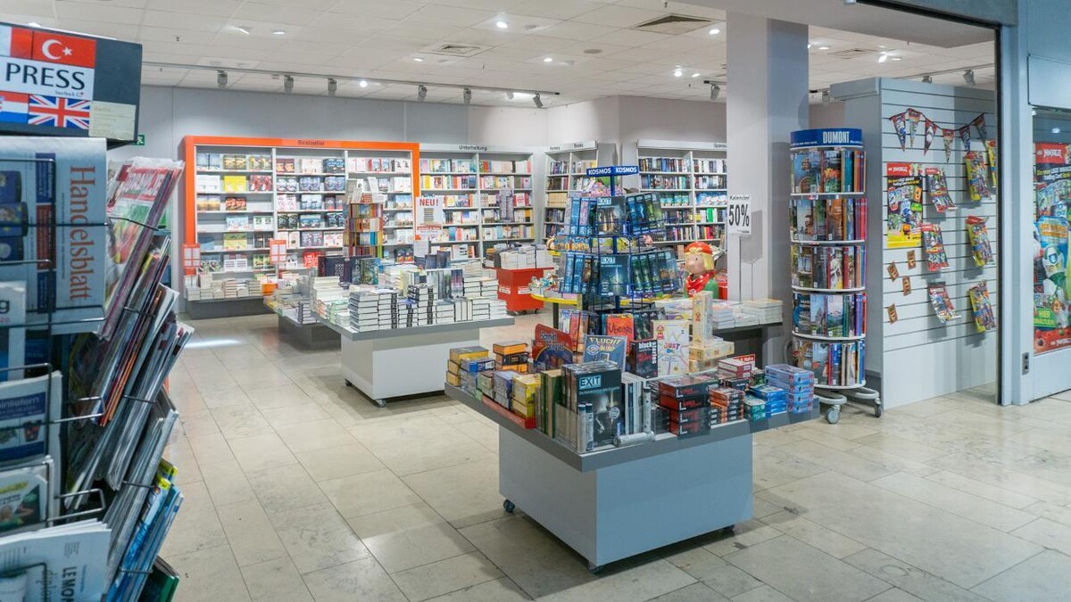 Bilder Schmitt & Hahn Buch und Presse im Flughafen Nürnberg - Schalterhalle