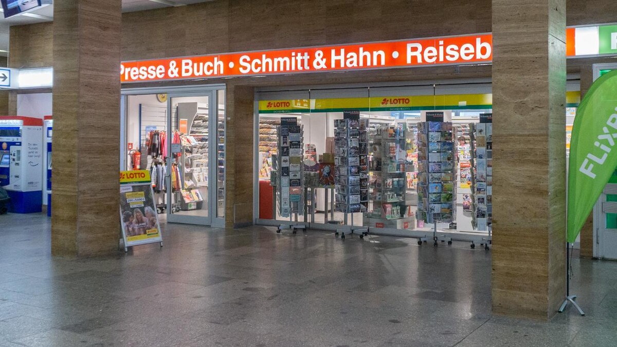 Bilder Schmitt & Hahn Buch und Presse im Bahnhof Plauen