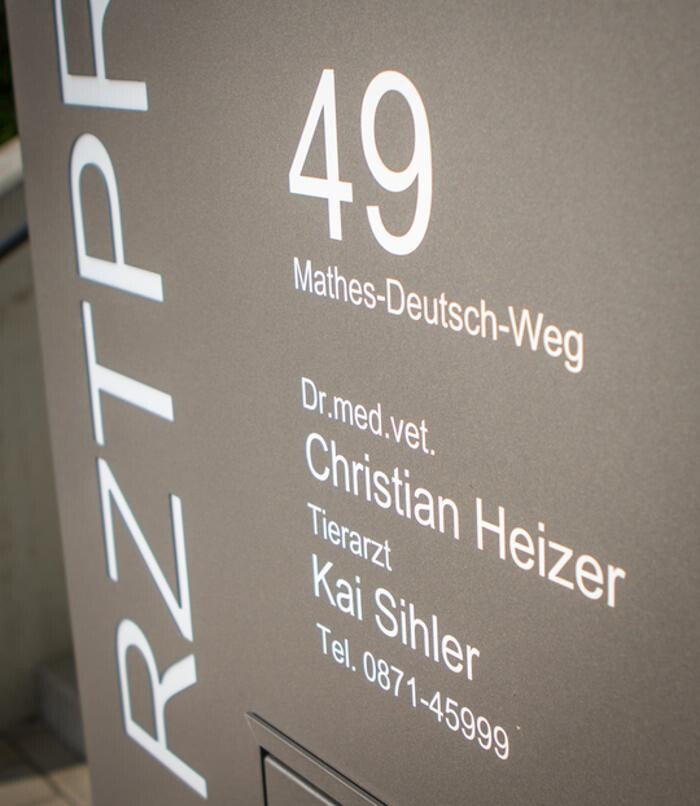 Bilder Dr.med.vet. Christian Heizer & Kai Sihler Gemeinschaftspraxis