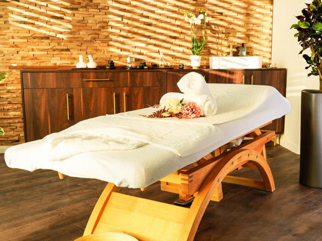 Bilder RELAX plus - Massage, Wellness, Kosmetik & Kältekammer