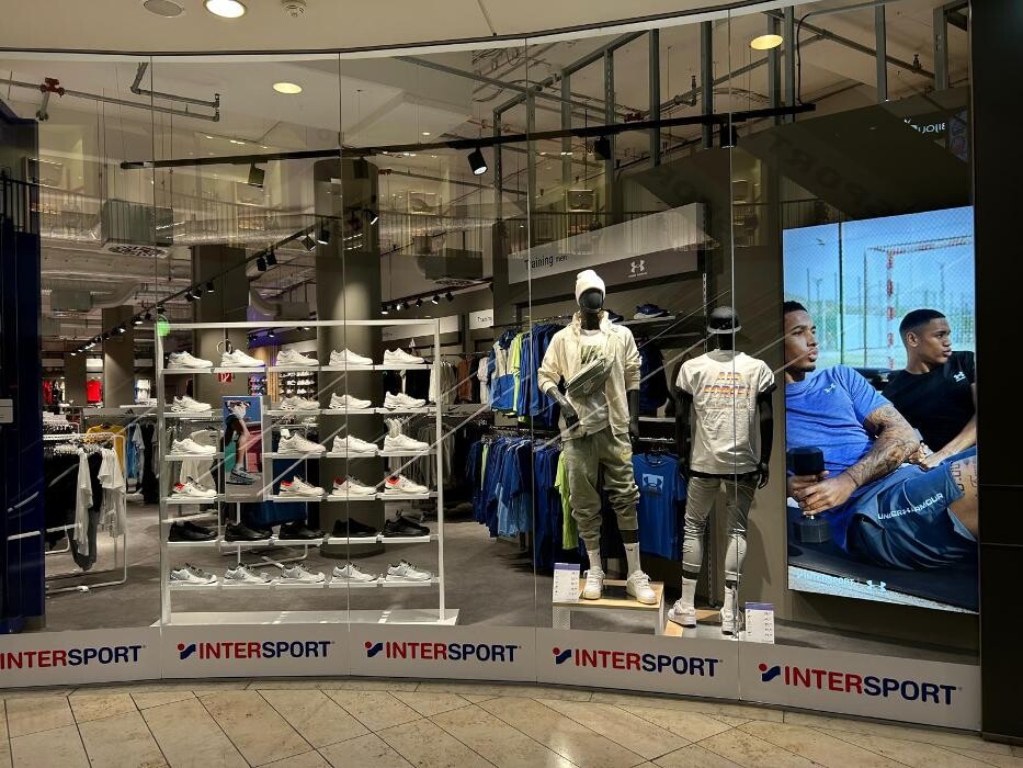 Bilder INTERSPORT Voswinkel Thier Galerie